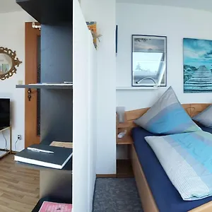  Homestay Zwei Ruhige, Private Gaestezimmer Nahe U-bahn